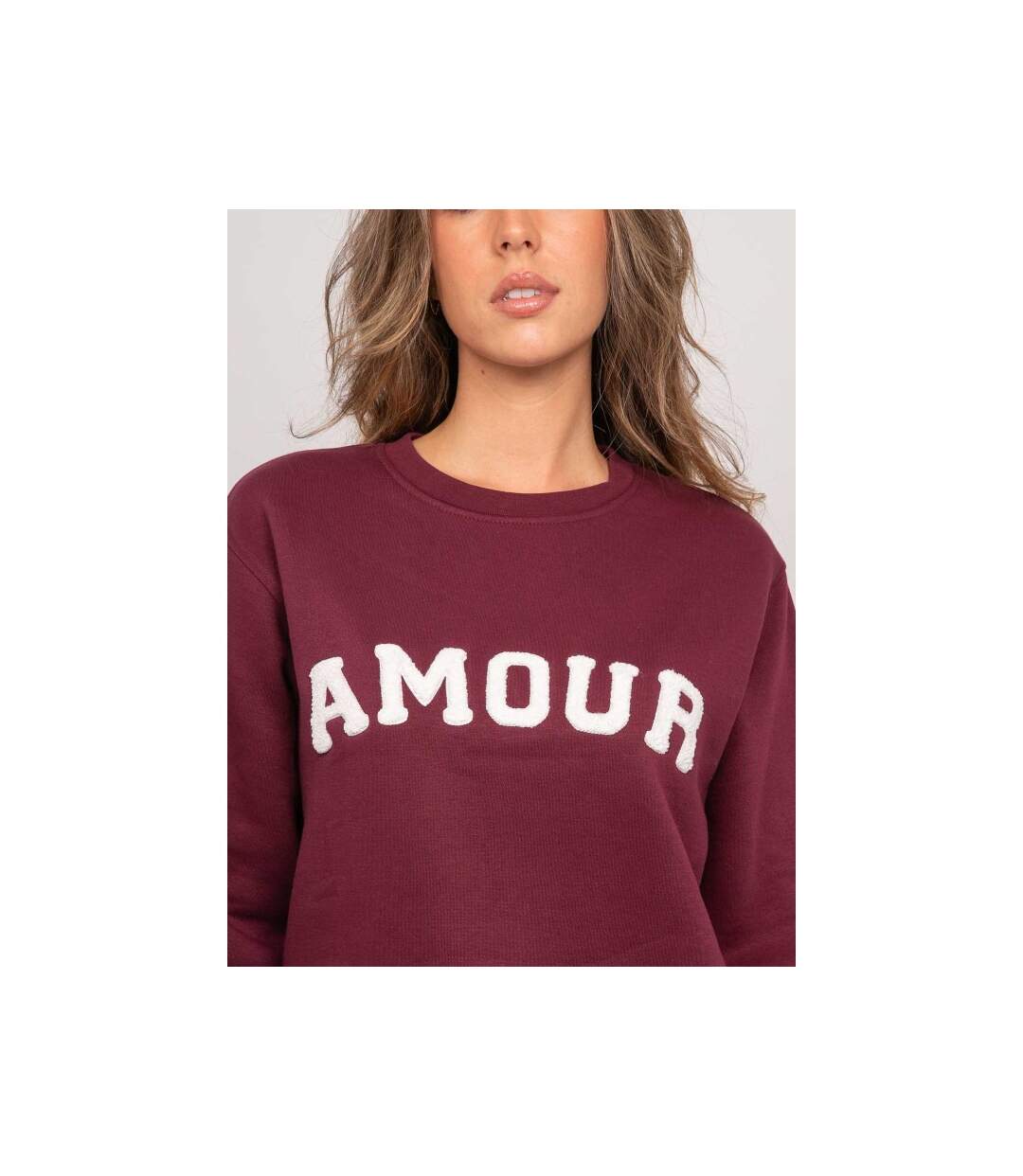 Sweat à message brodé AMOUR YELENA - Dona X Lisa-3