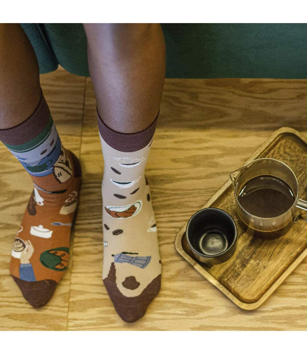 1 Pack Unisex Mismatched Novelty Odd Socks - Coffee-4