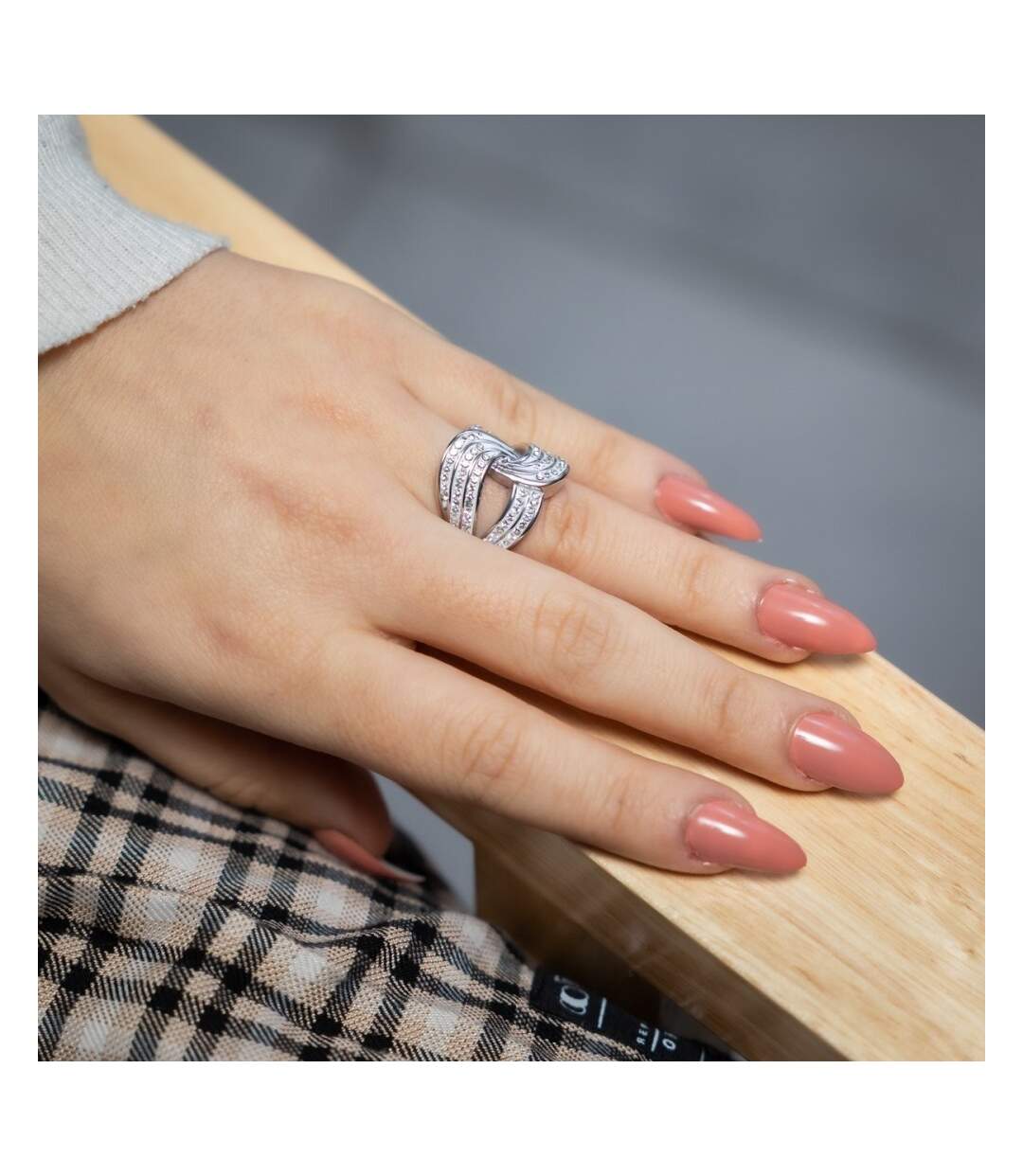 Votre Belle Bague Femme Ornée Zirconium HELIX-2