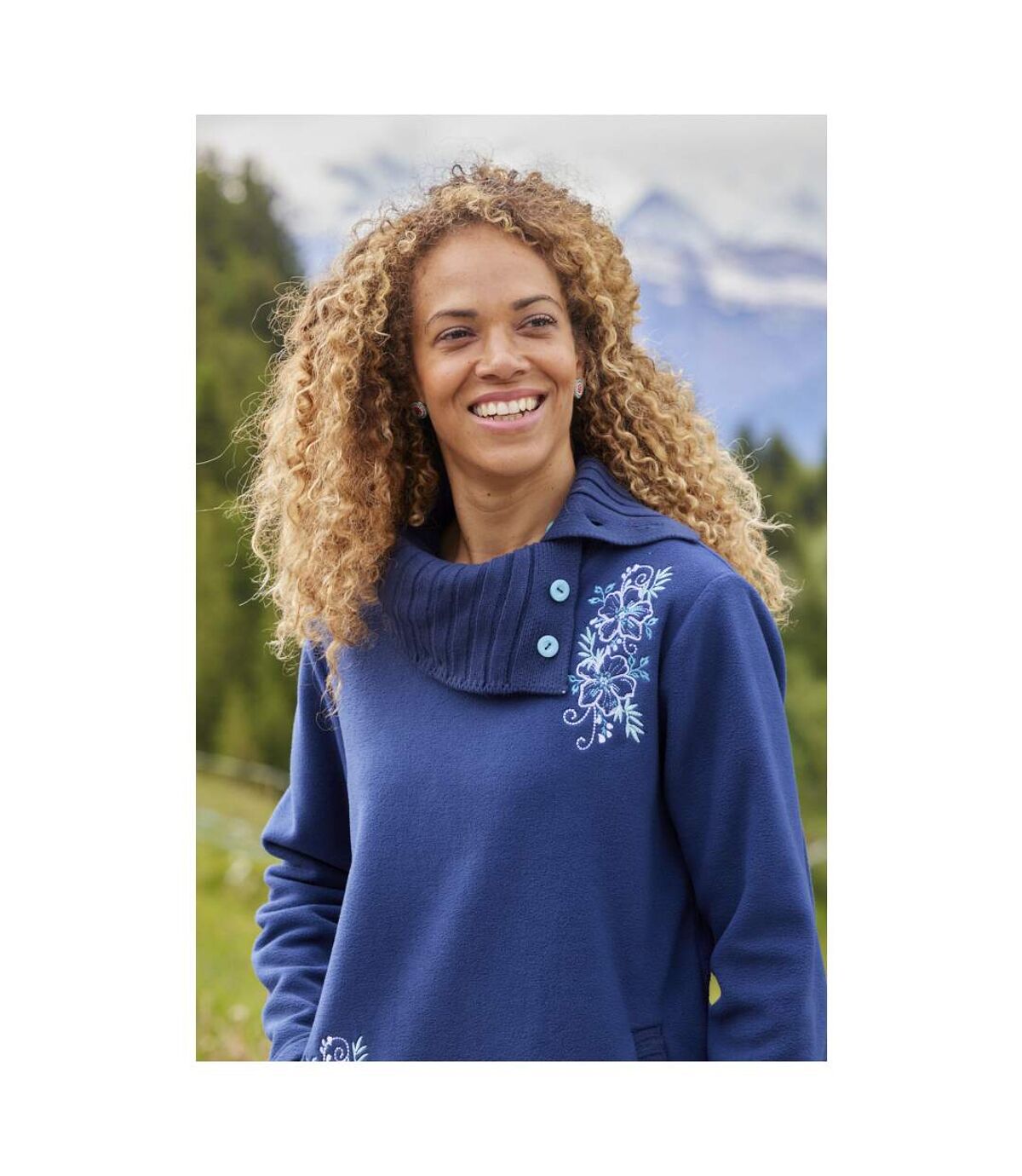 Women's Navy Embroidered Fleece Pullover Atlas For Men