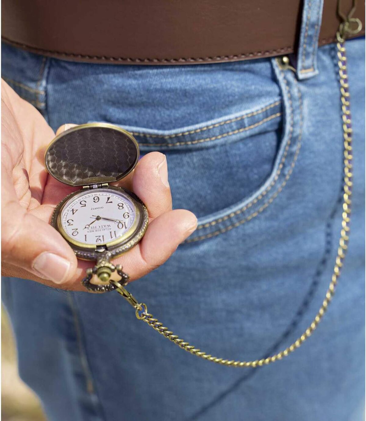 Men's Engraved Pocket Watch Atlas For Men