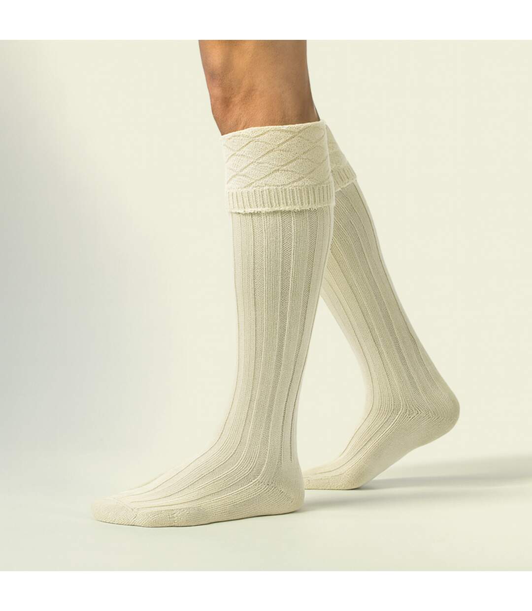 HJ Hall - Chaussettes Kilt Homme Premium Laine Motif Losanges Hautes-3