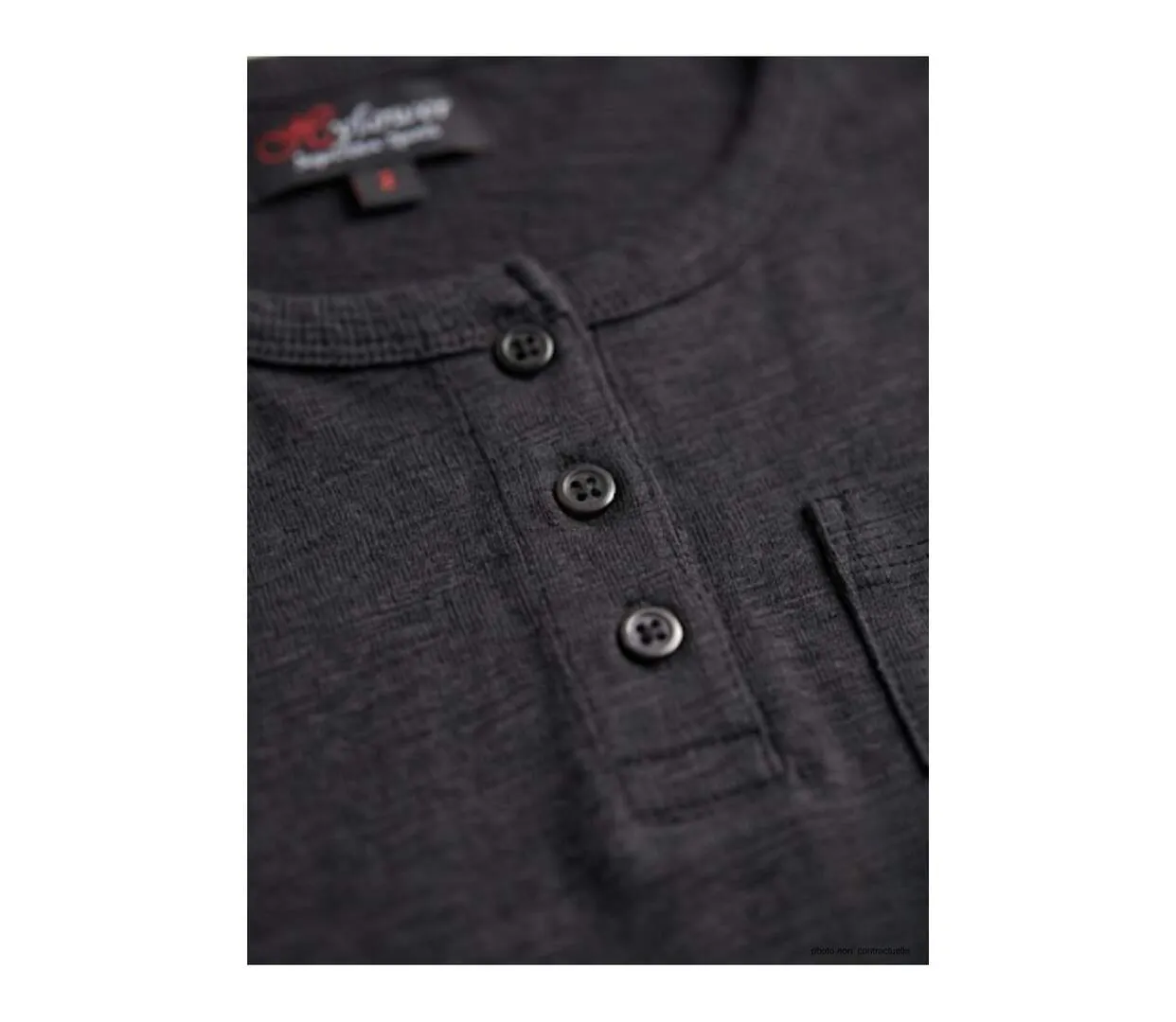 AXONE CHINA1N - Tee-shirt noir manches longues en coton flammé avec col 3 boutons et poche poitrine-4