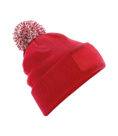 Bonnet snowstar rouge classique / blanc cassé Beechfield