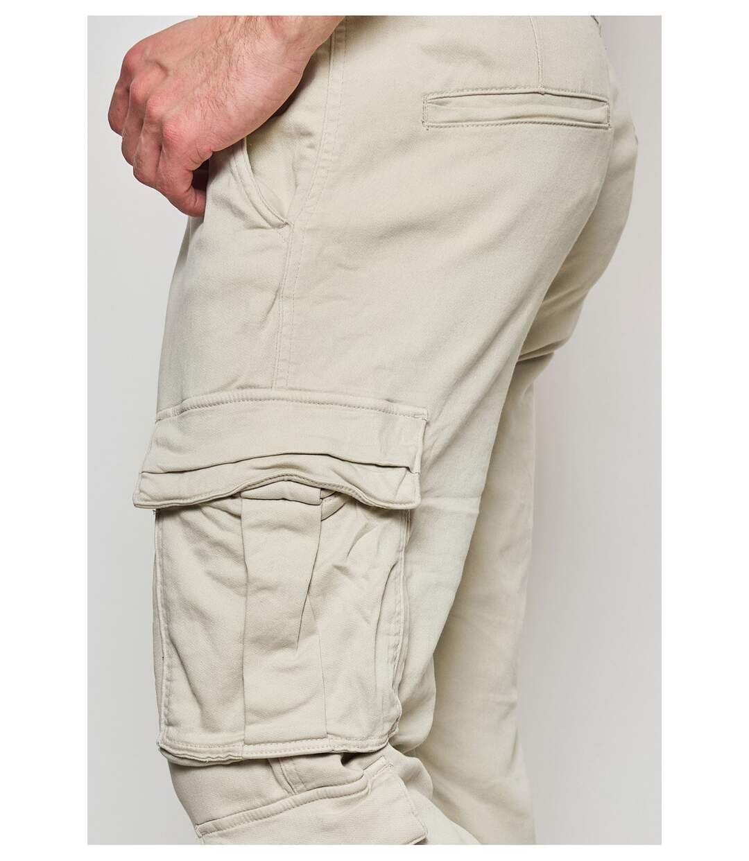 PANTALON CARGO-4