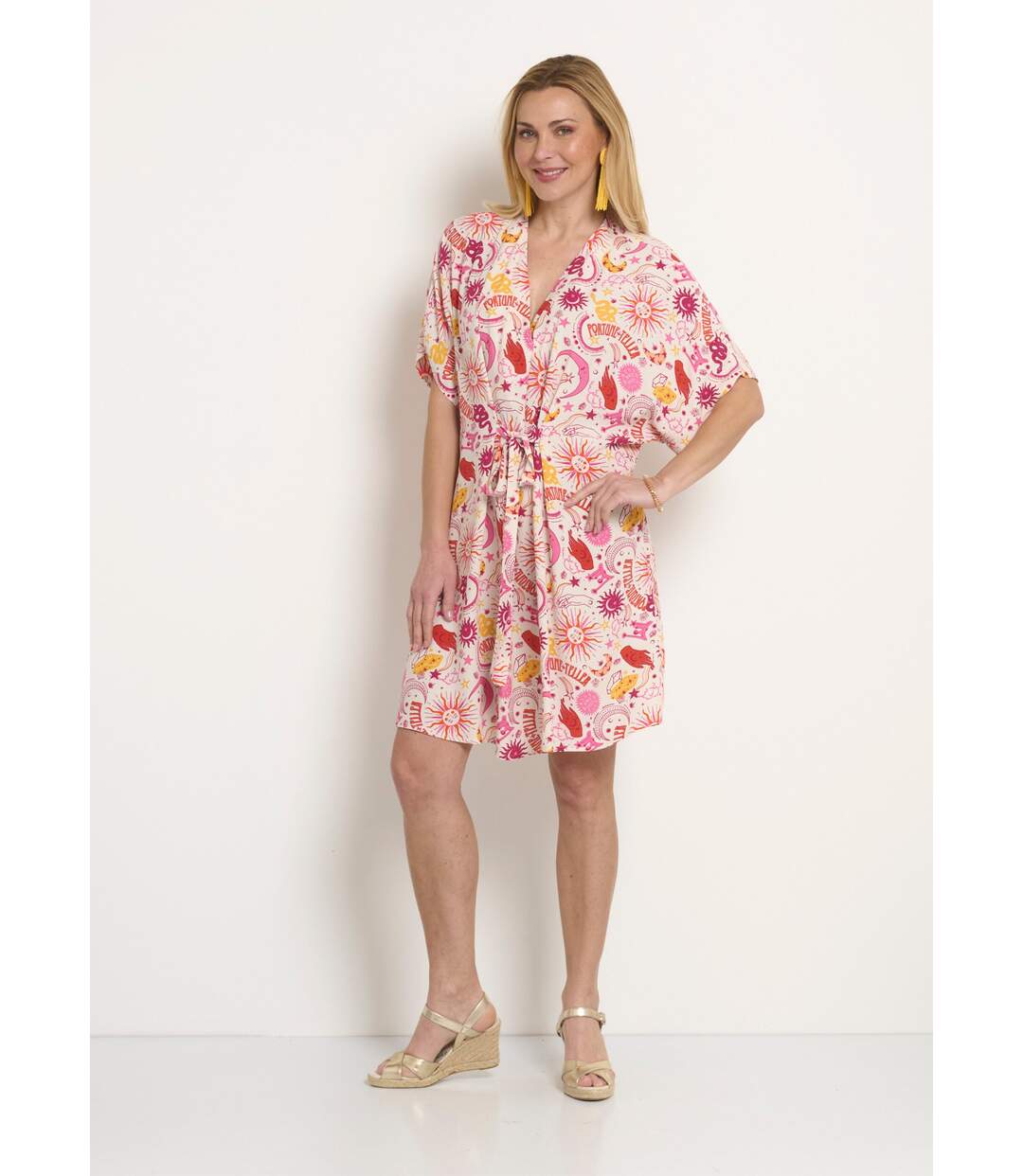 Robe courte col V liens à la taille-1