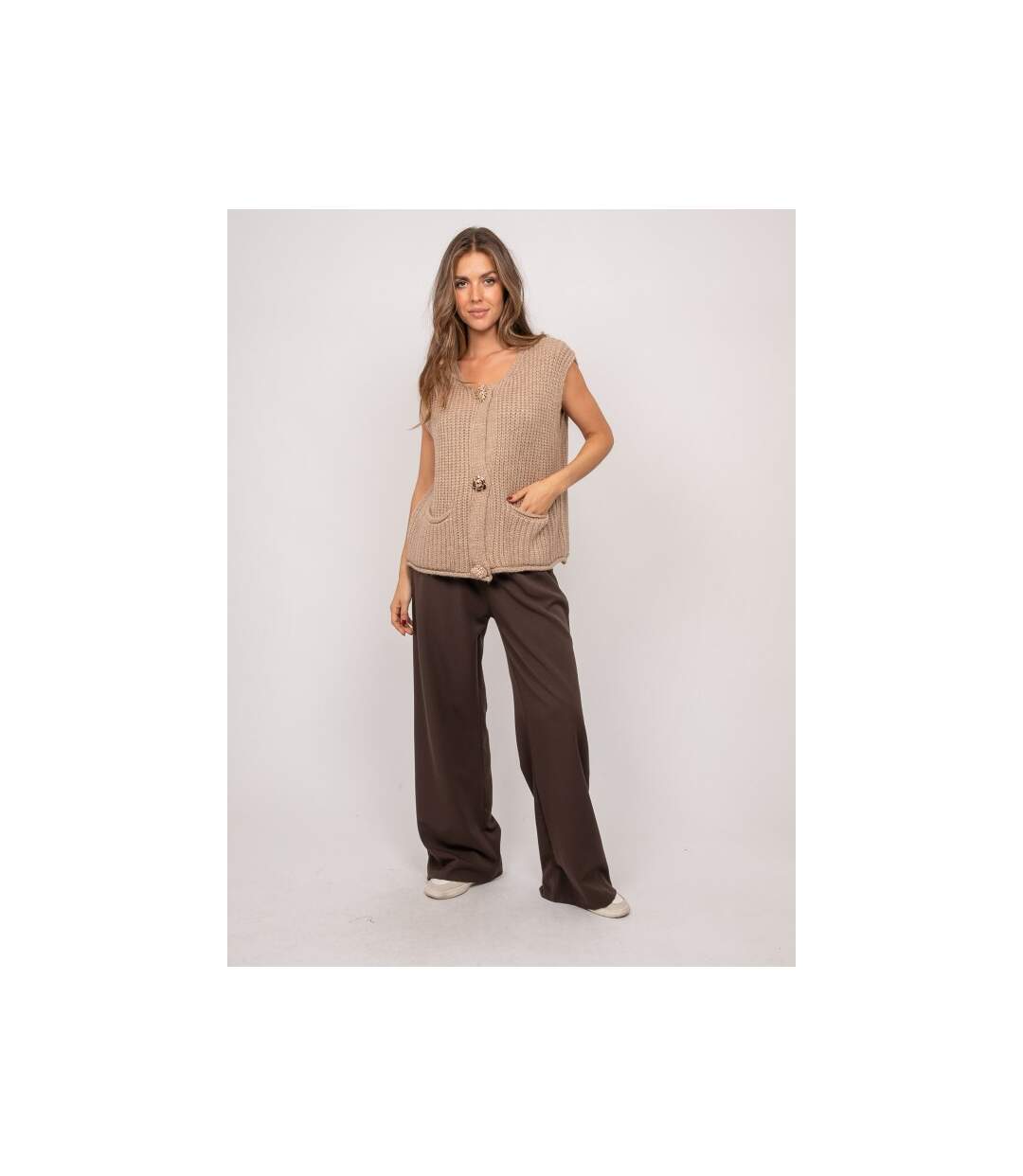 Gilet sans manches grosse maille boutons bijoux KAELIE - Dona X Lisa-4