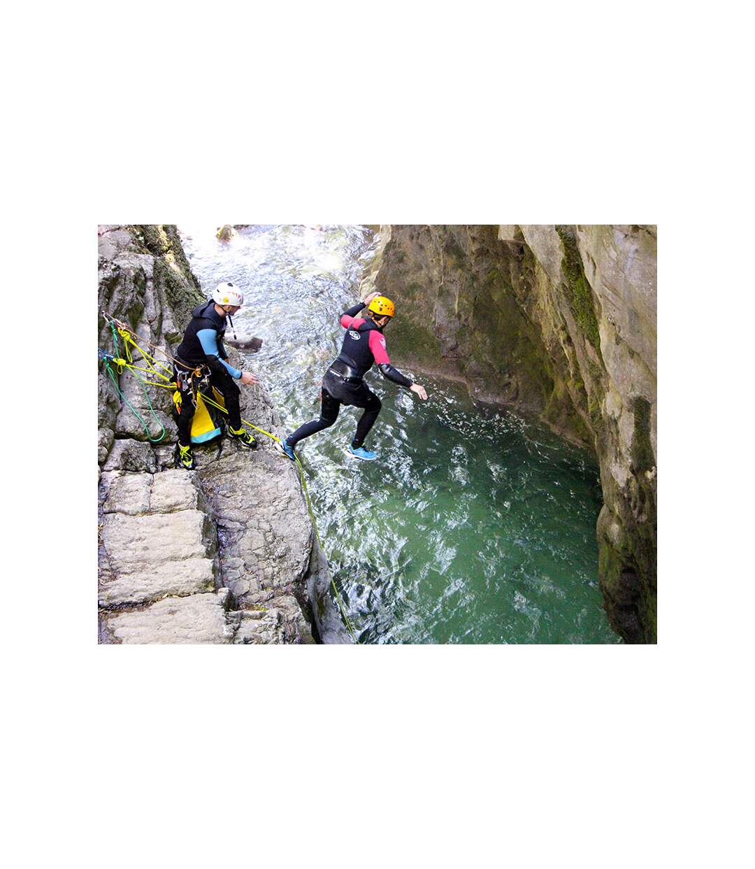 6h de canyoning au canyon du Furon près de Grenoble - SMARTBOX - Coffret Cadeau Sport & Aventure