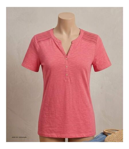 Tee-shirt femme MAYFLOWER TEEF4011A rose : la légèreté du coton flammé au style romantique