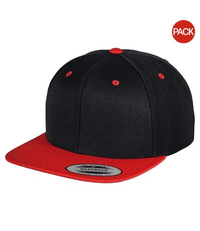 Lot de 2  casquettes ajustables classiques homme noir/rouge Yupoong