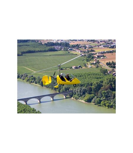 La Garonne vue du ciel : 30 min de vol en ULM autogire près de Bordeaux - SMARTBOX - Coffret Cadeau Sport & Aventure