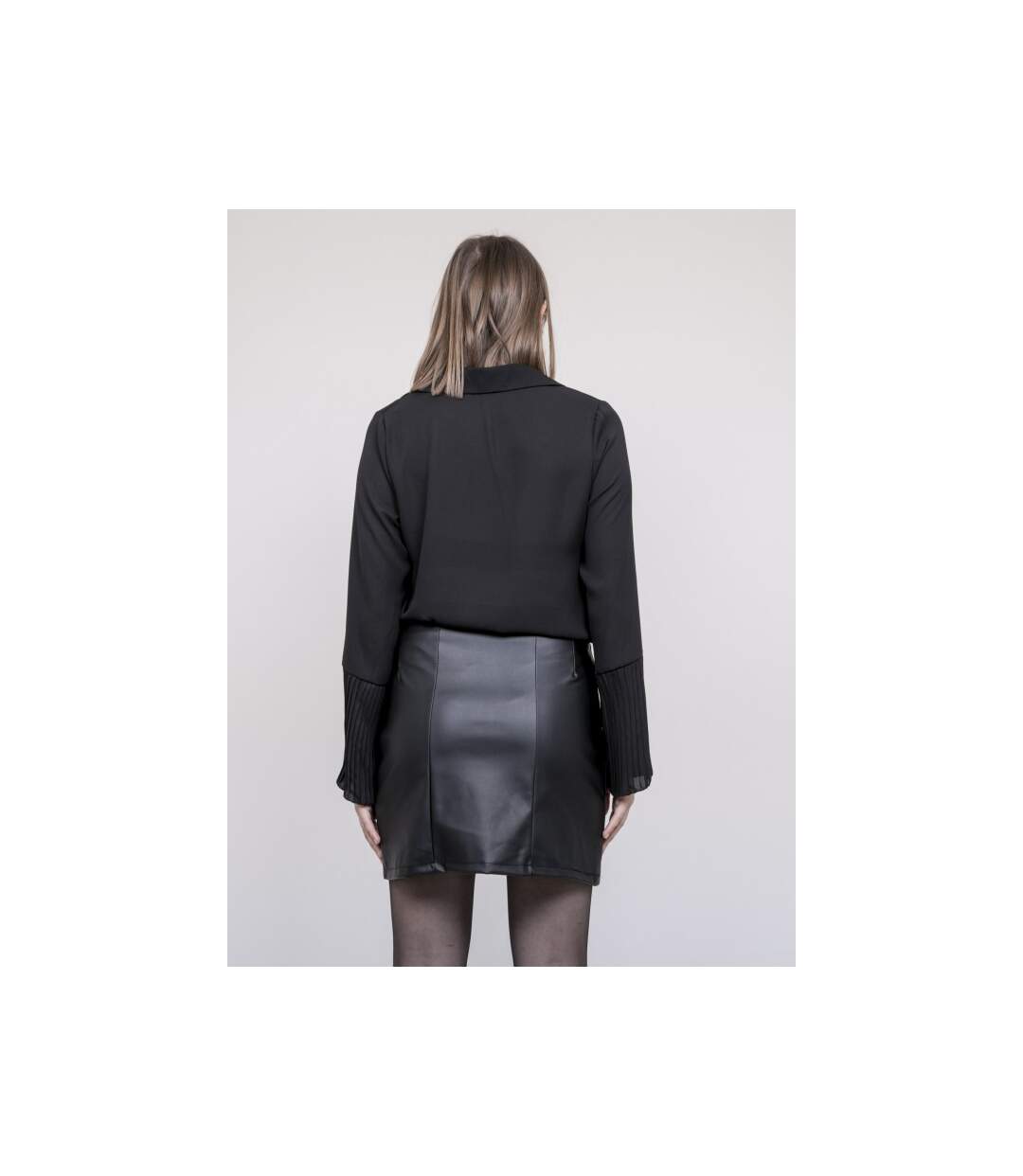 Jupe courte droite en simili cuir XOCHI - Dona X Lisa-2