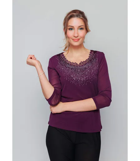 Tunique résille avec broderies et strass