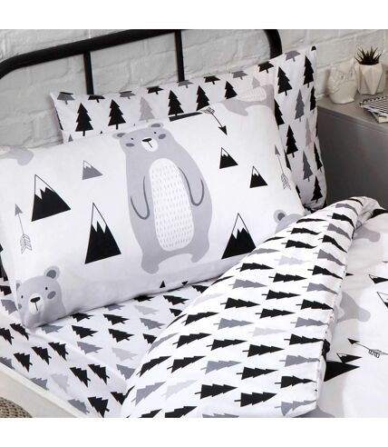 Scandi bear forest fitted sheet set black/white/grey Bedding & Beyond