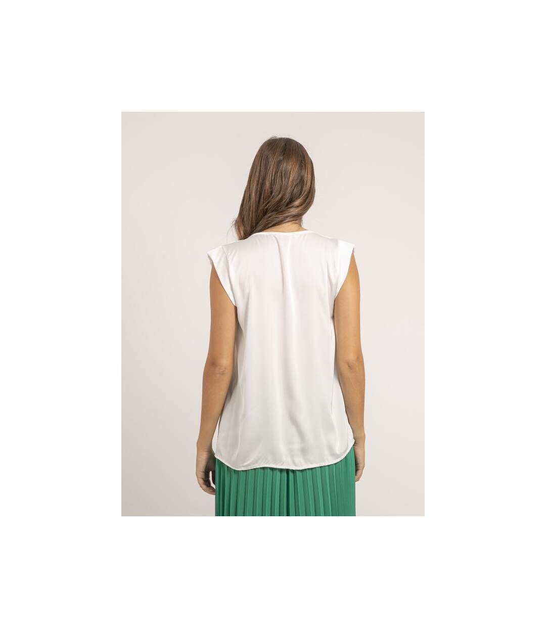 Top col V satin FIKA - Dona X Lisa-2