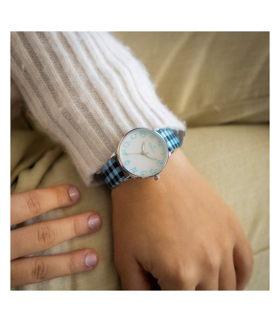 Montre pour Femme Couleur Bleu CHTIME