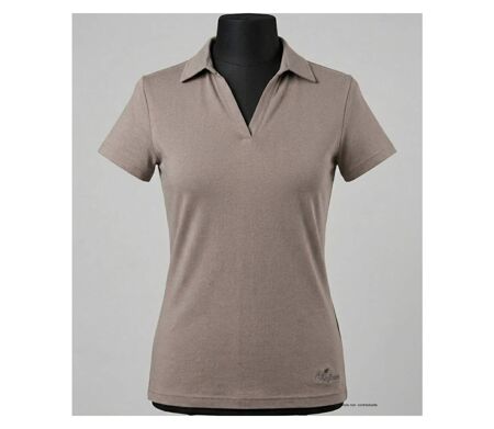 Polo Mayflower Dagan1 en coton beige : le style col V avec poche poitrine boutonnée