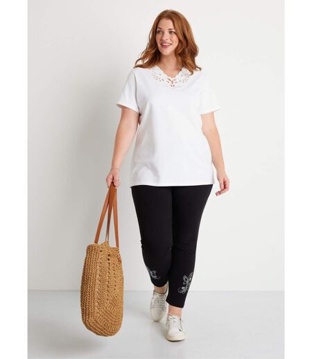 T-shirt col V ajouré brodé