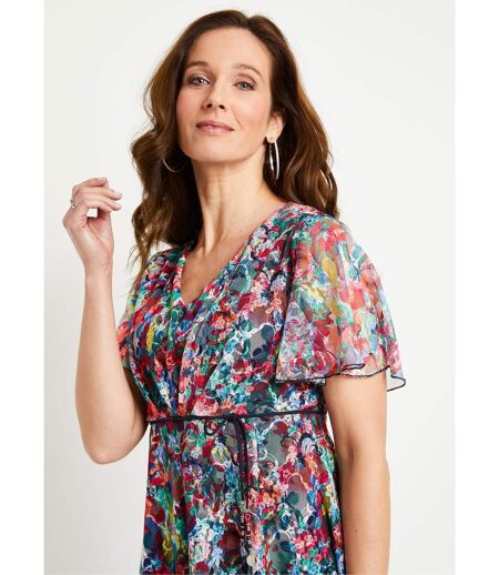 Robe courte dentelle fleurie évasée