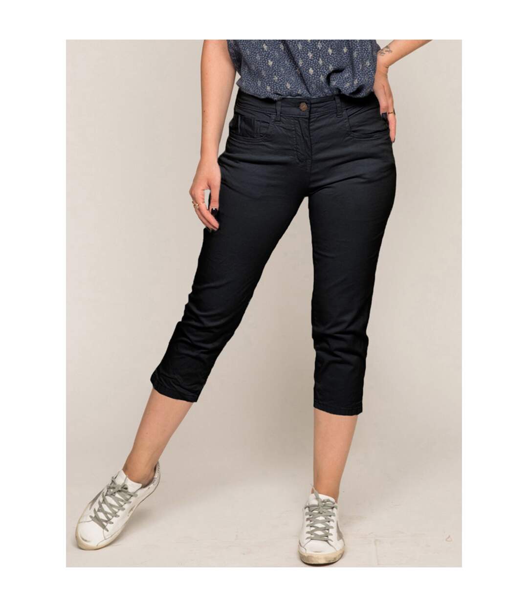 Pantacourt slim en coton stretch XETRA-1