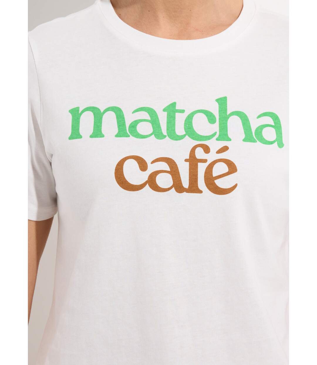 T-shirt col rond avec inscription Matcha-4