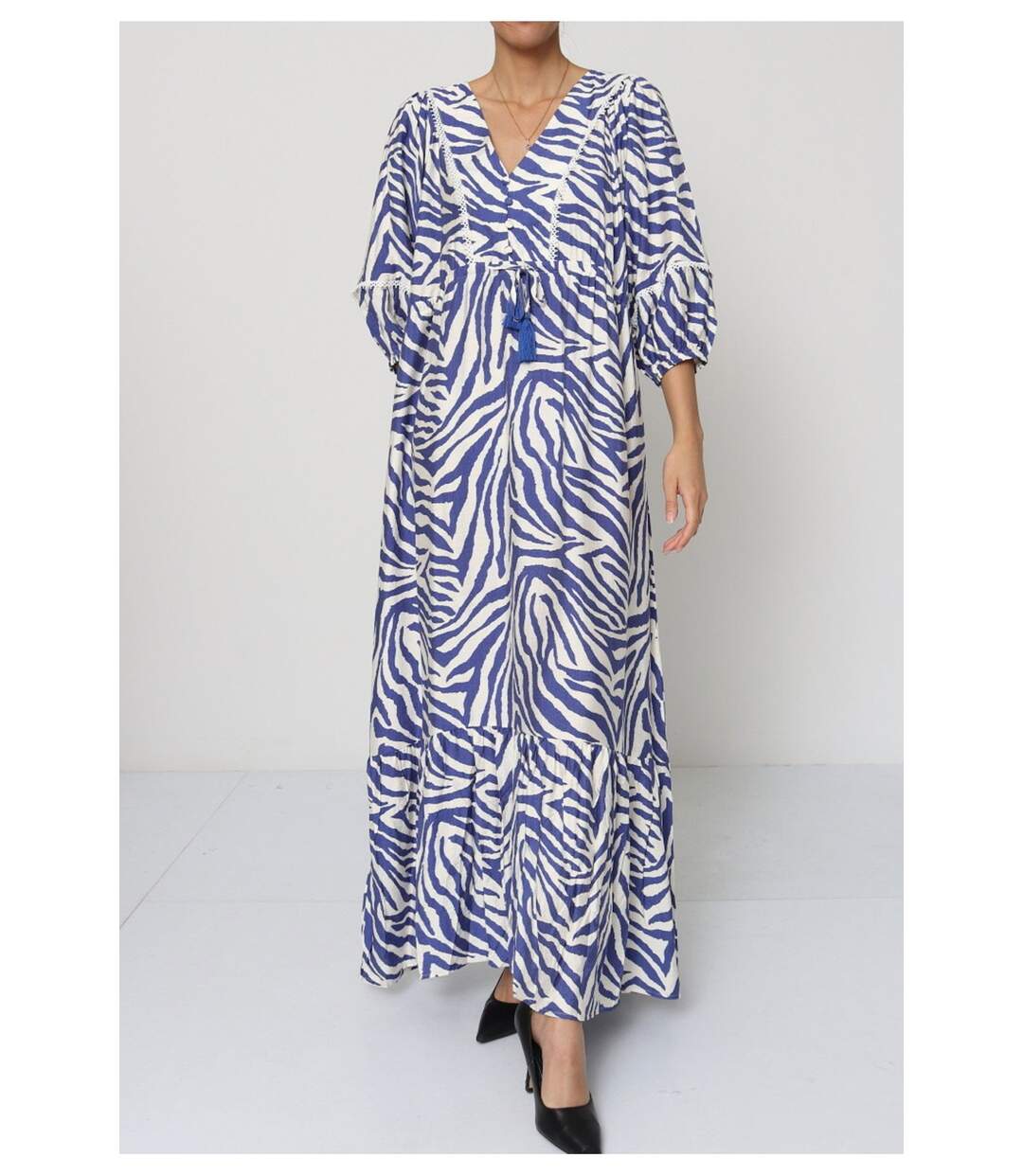 Robe-1