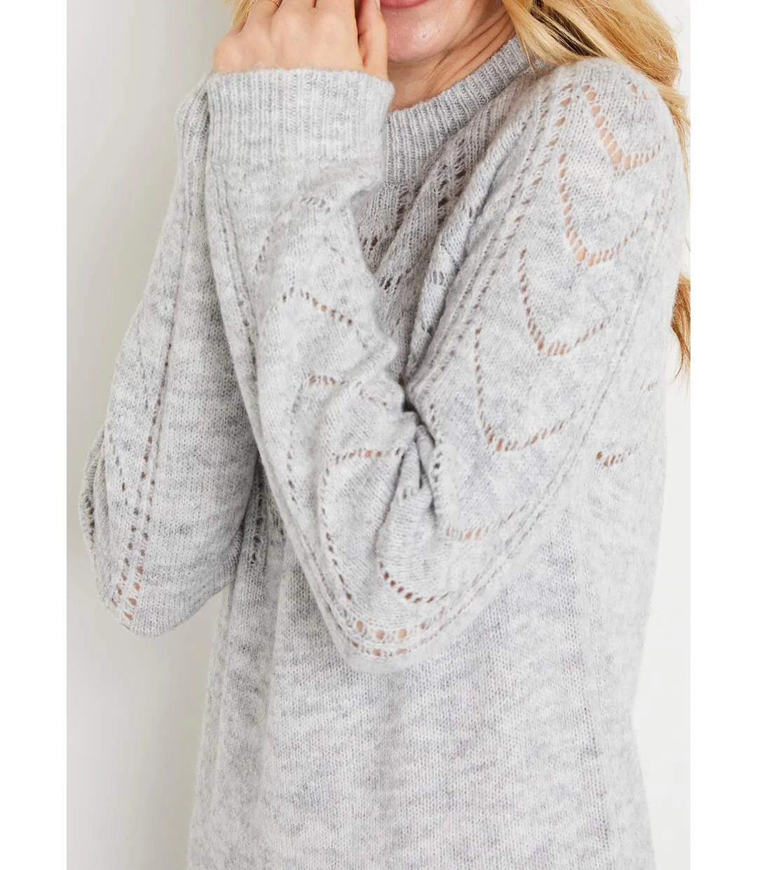 Robe-pull courte tricot ajouré col rond-3