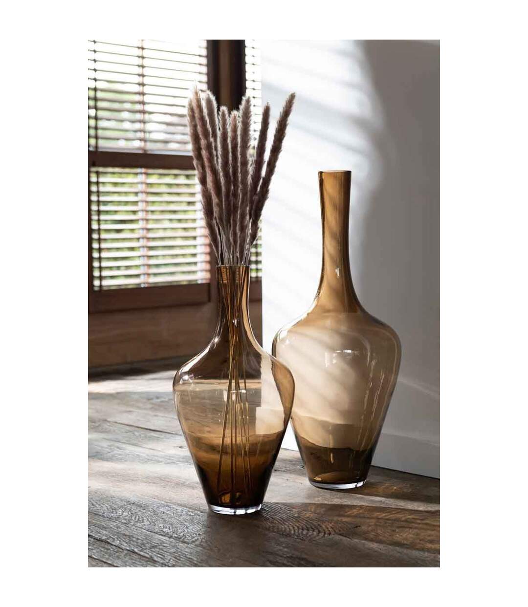 Vase Design en Verre Joni 70cm Marron Ambre-2
