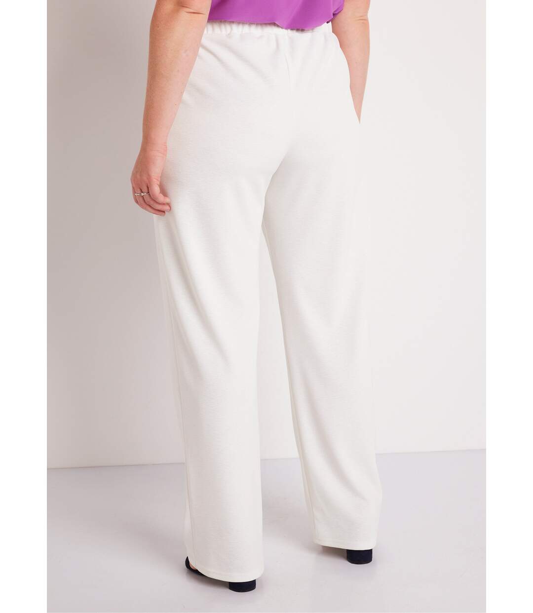 Pantalon large uni taille semi élastiquée-2
