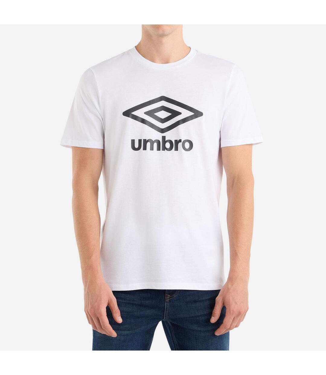 Mens stacked logo t-shirt brilliant white/black Umbro-1