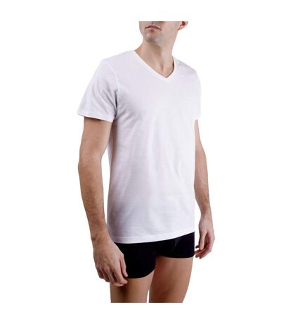 T-shirt homme en col v avec broderie sur la poitrine Pierrecardin