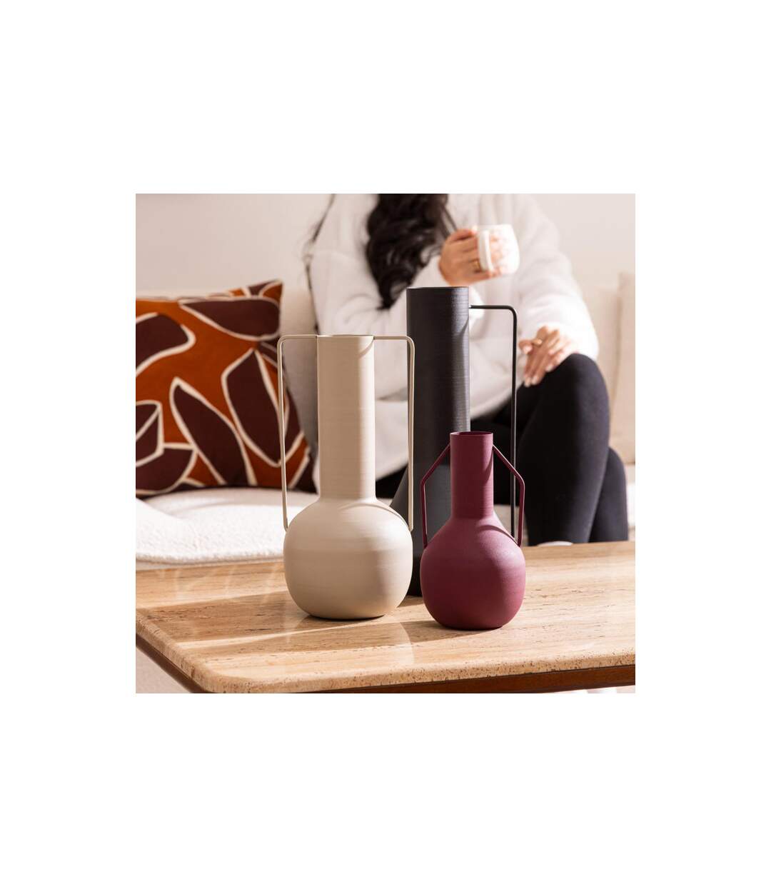 Vase Design en Métal Sylvain 20cm Rouge Rubis-4