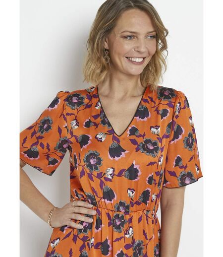 Robe satinée fleurie manches papillon