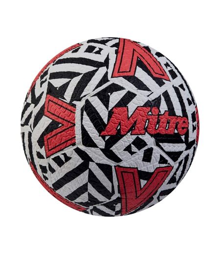 Ballon de foot street soccer taille 5 blanc / noir / rouge Mitre