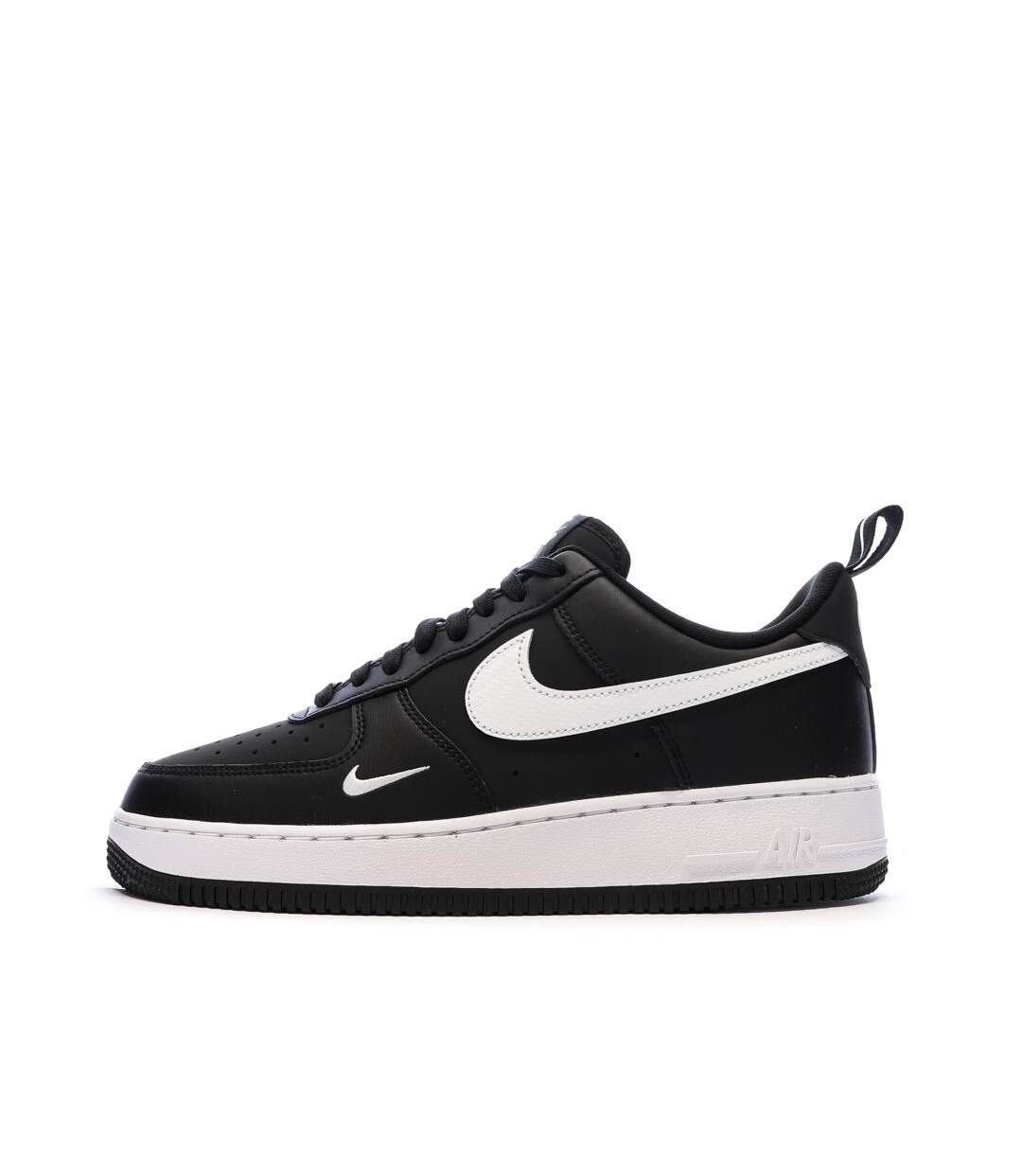 Baskets noires/blanches femme nike air force 1 '07-1