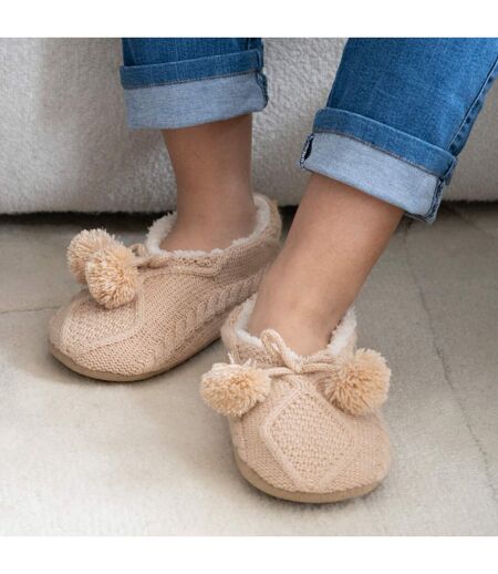 Isotoner Chaussettes d'intérieur femme ultra confortables, semelle en suédine avec picots antidérapants