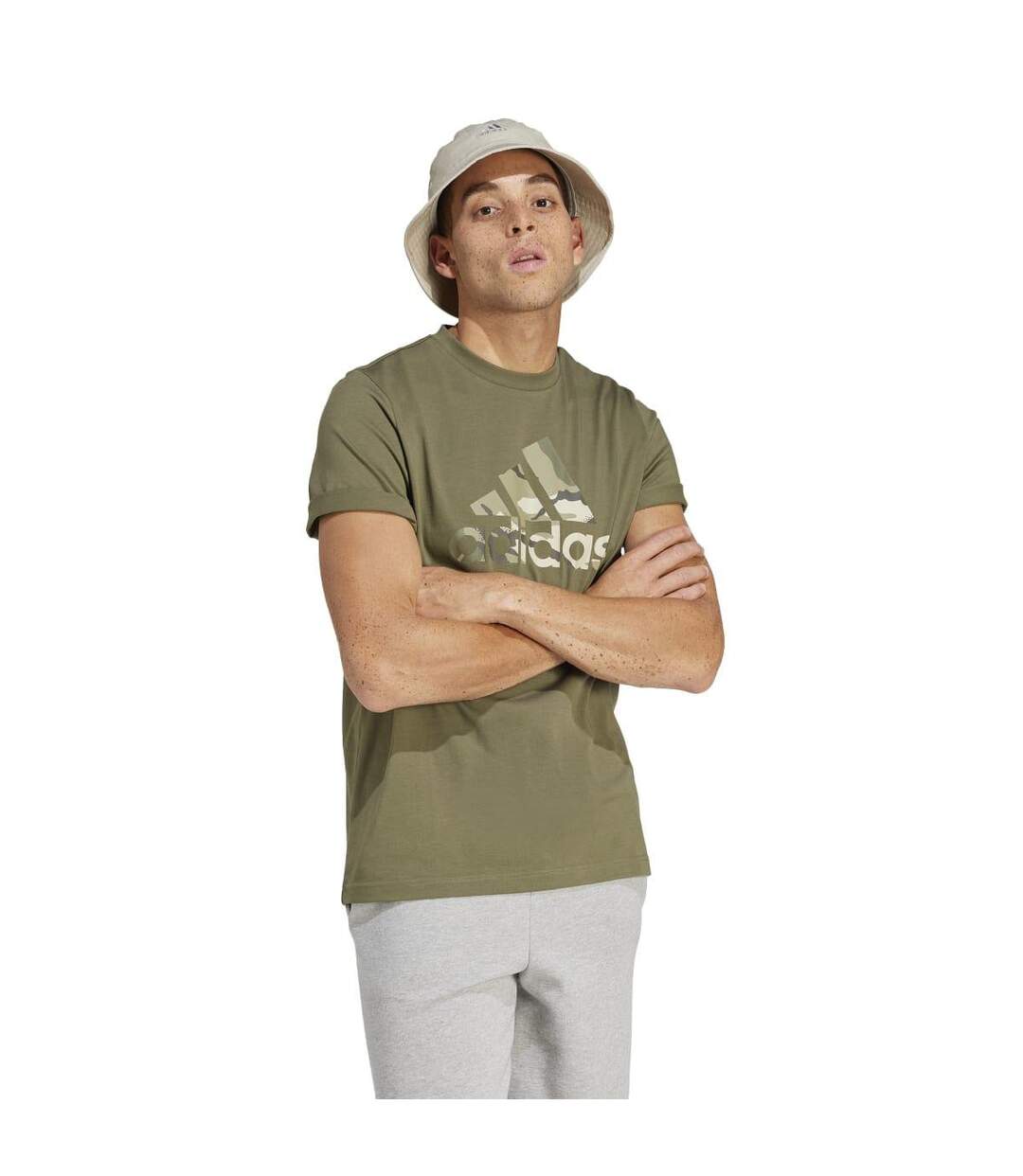 T-shirt homme olive Adidas-4
