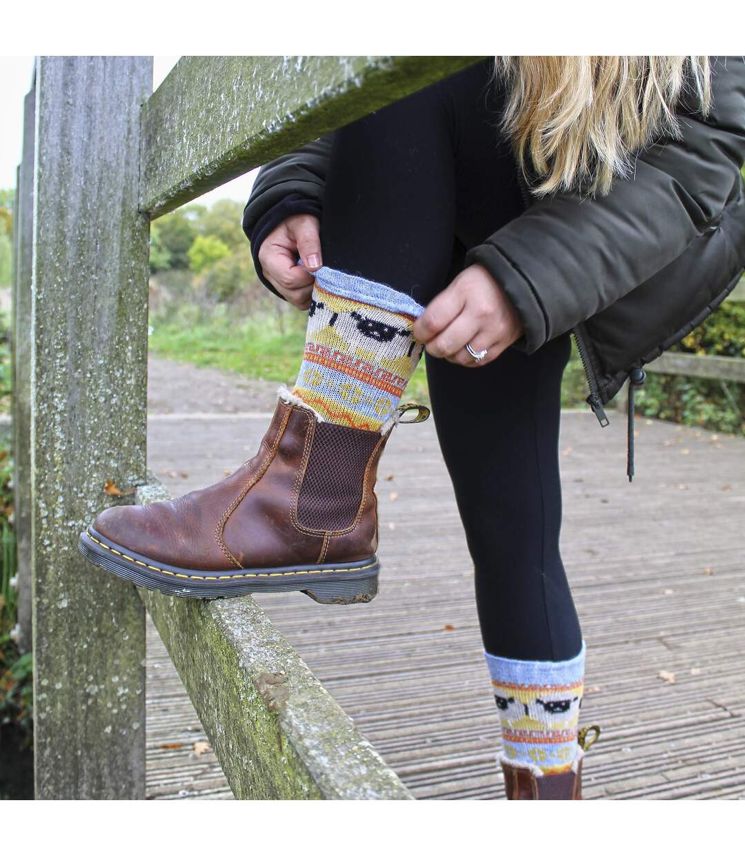 Ladies 6 Pack Alpaca Socks with Sheep Pattern-4