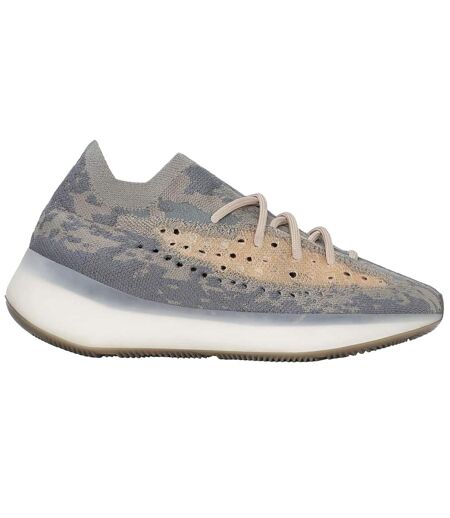 Baskets boost femme beige gris Yeezy