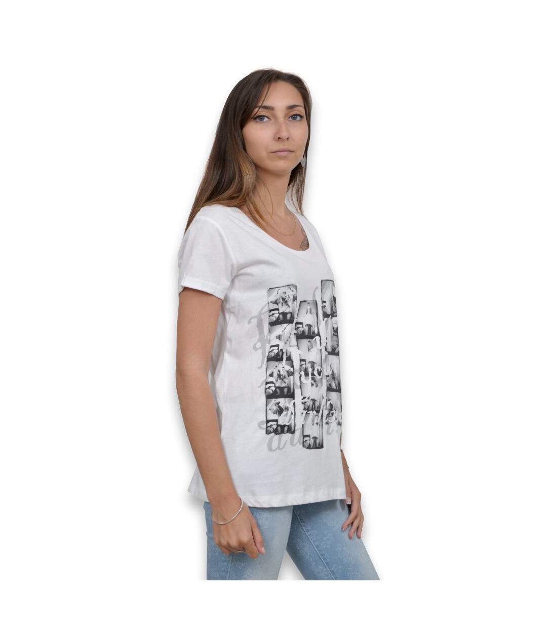 Tee shirt manches courtes femme de couleur blanc col rond