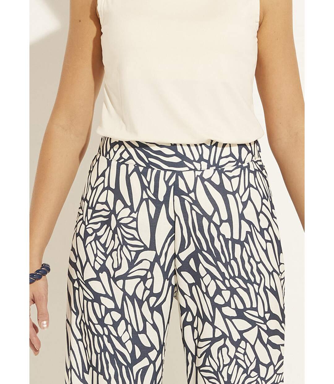 Pantalon large semi élastiqué motif graphique-3