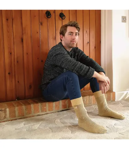 3 Pairs Mens Thick Winter Thermal Socks with Seamless Toe