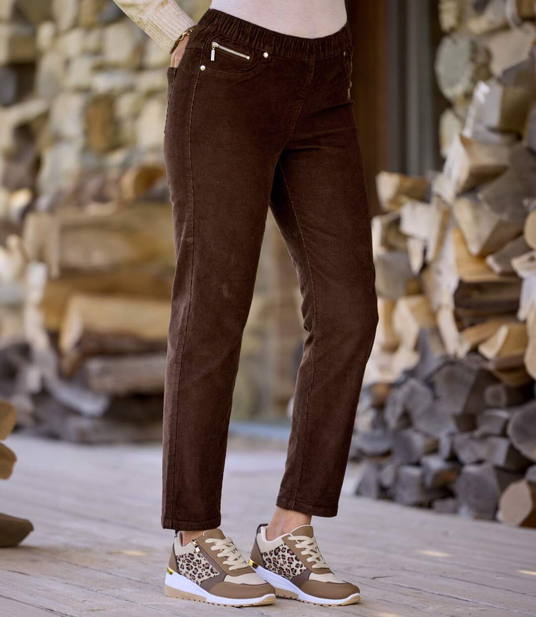 Women's Brown Stretch Corduroy Treggings-1