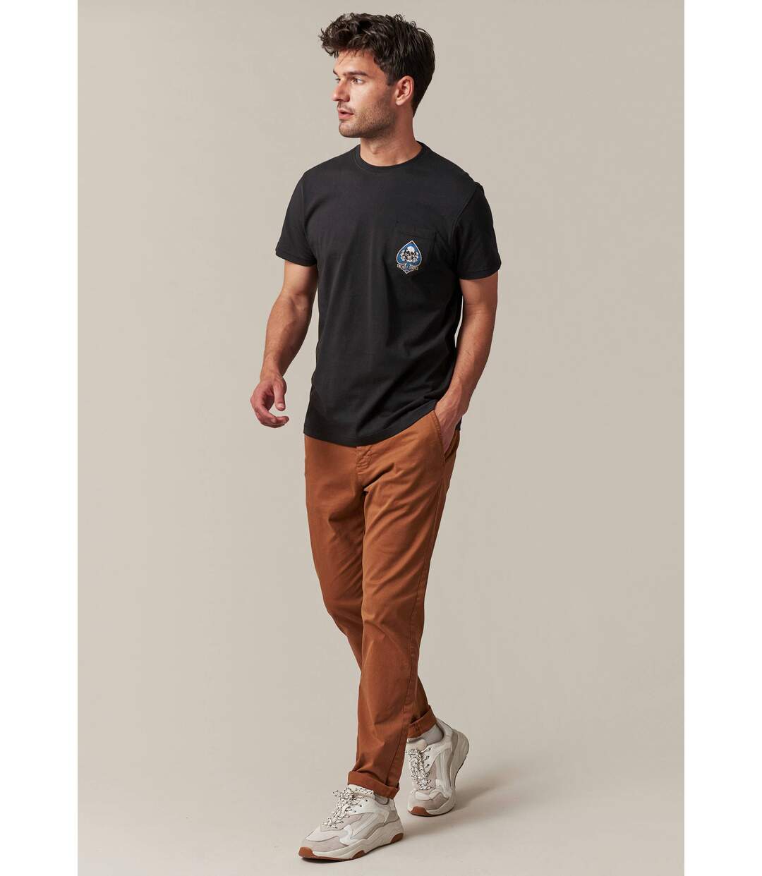 T-shirt manches courtes col rond imprimé rock DICE-5