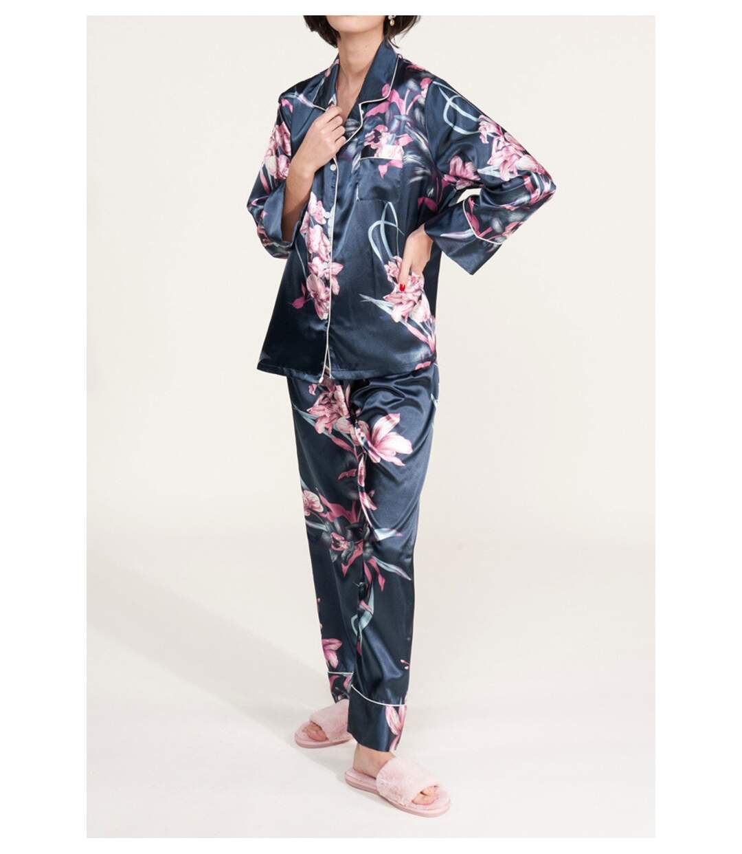 Pyjama fluide en satin