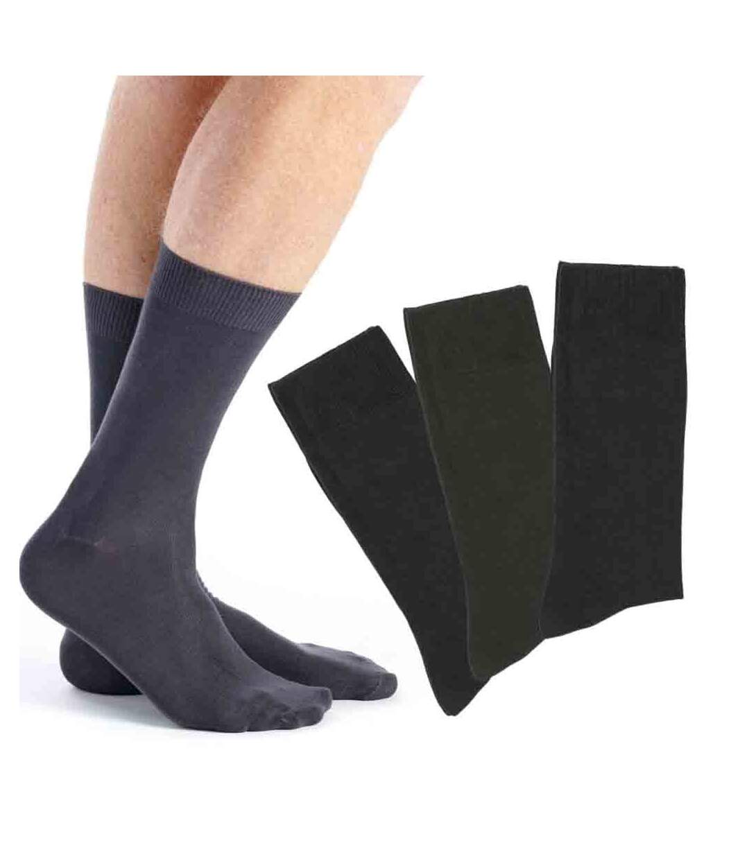 Lot de 3 paires de chaussettes bambou toucher soie.