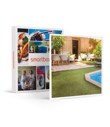 Séjour en famille près de Béziers dans une maison d'hôtes avec piscine - SMARTBOX - Coffret Cadeau Séjour