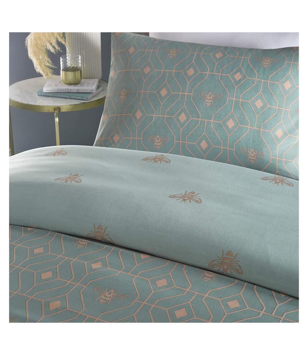 Bee deco geometric duvet cover set eau de nil Furn