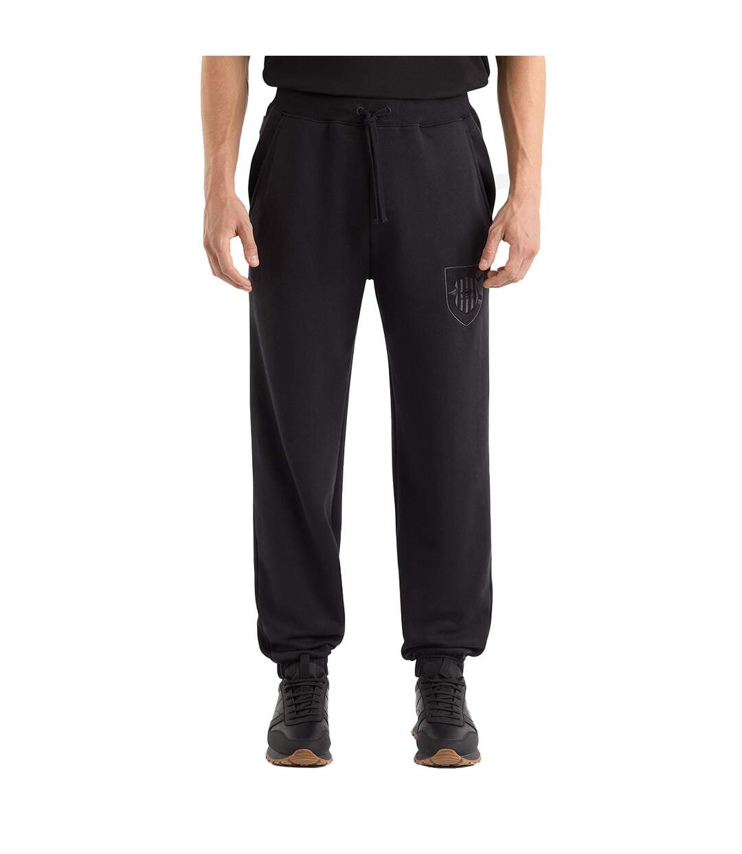 Mens crest jogging bottoms black Umbro-1