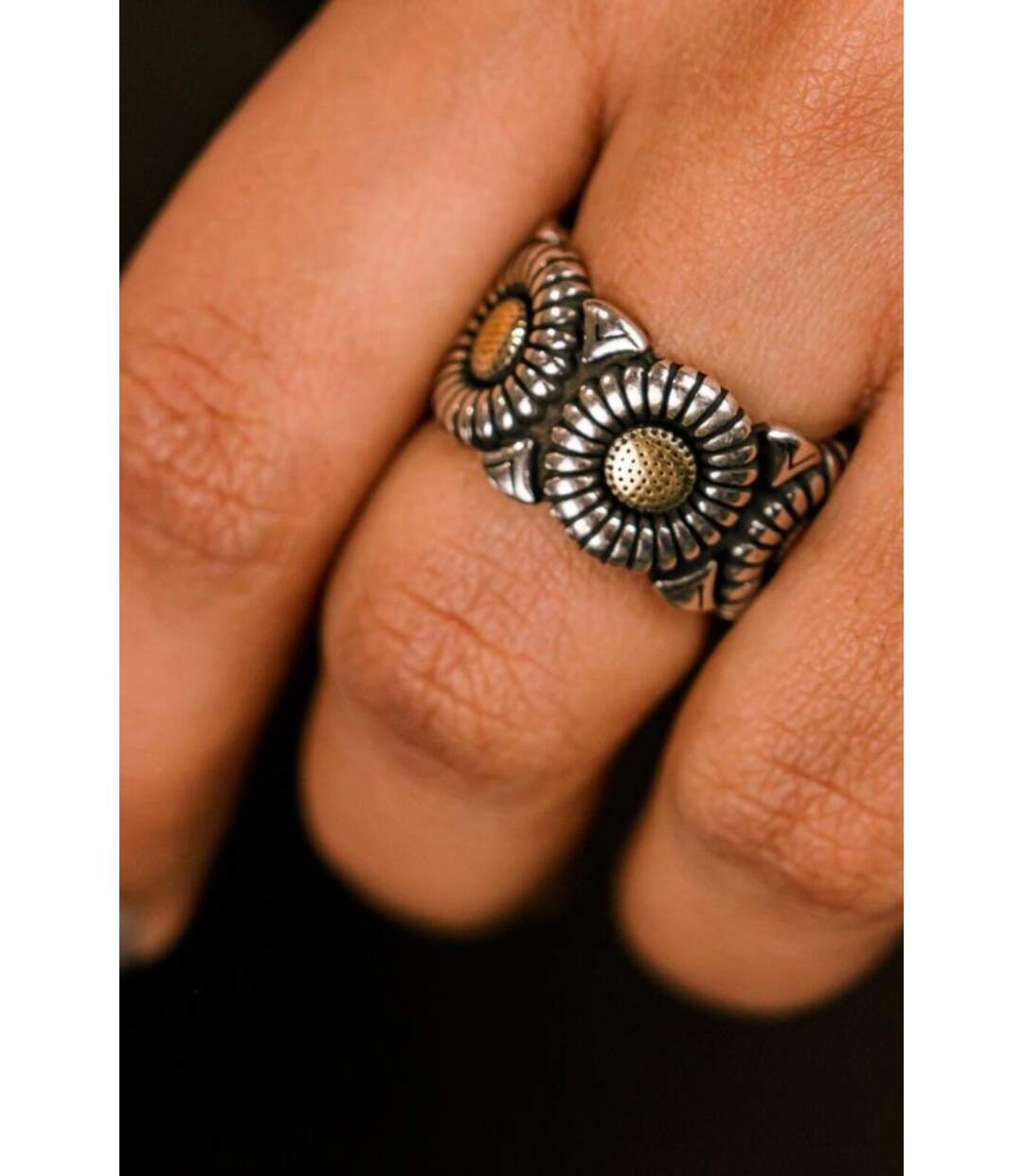 Silver Plated Vintage Sun Flower Daisy Wide Cuff Band Ring-1